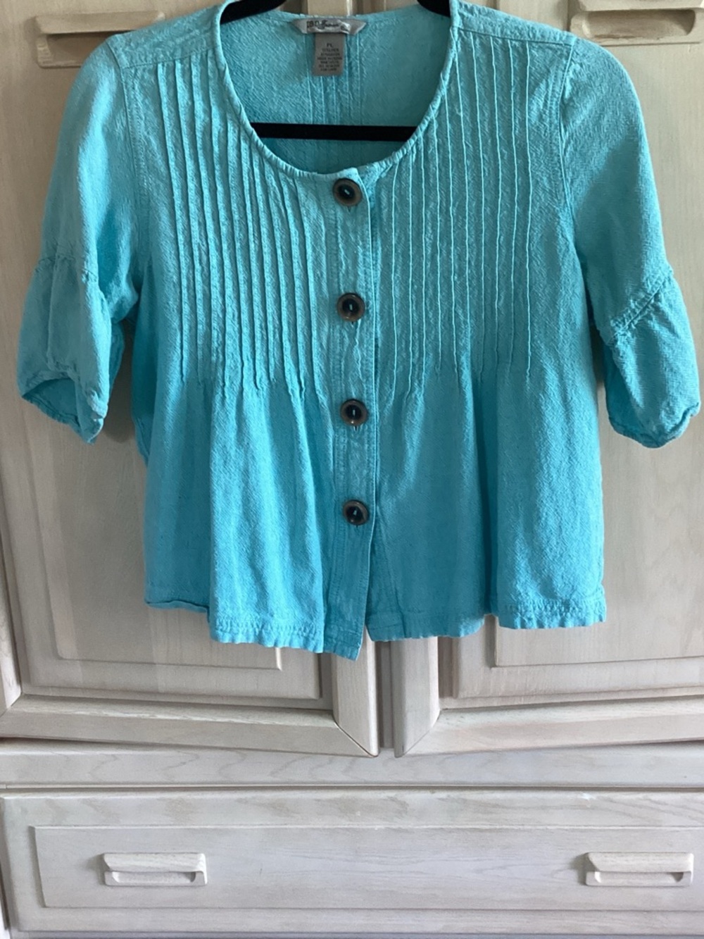 IBD Fusion rare  Aqua Button-Front Textured Pintuck Top - Picture 2 of 9